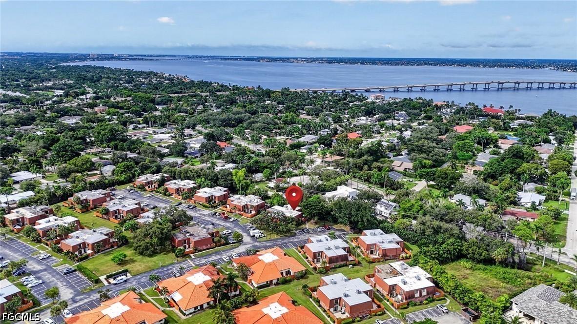 1428 Park Shore Cir. #4, Fort Myers, FL 33901