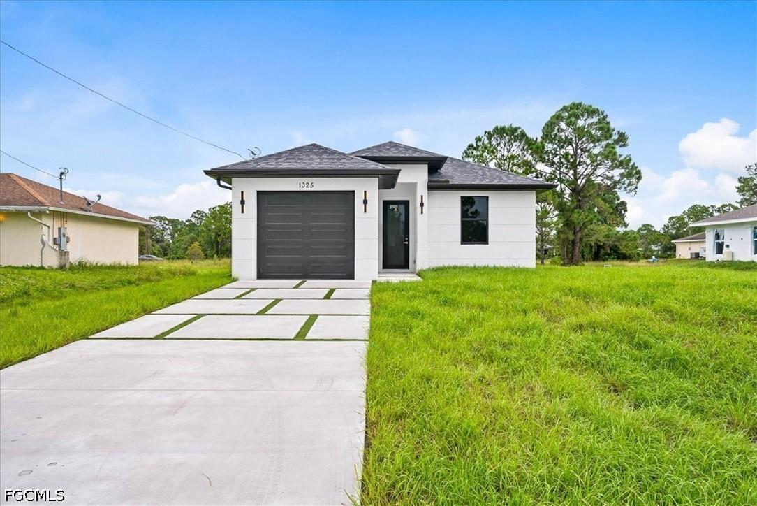 1025 Marshall Ave., Lehigh Acres, FL 33974