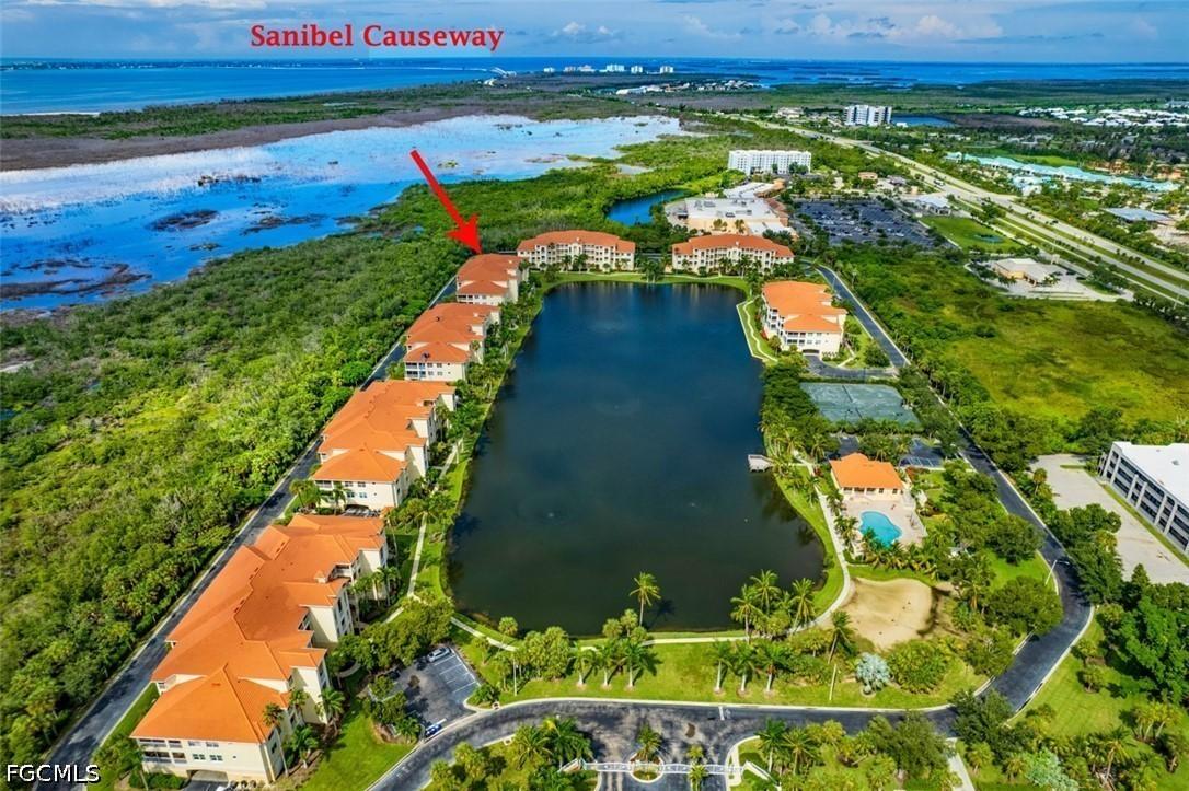 20041 Sanibel View Cir. #104, Fort Myers, FL 33908