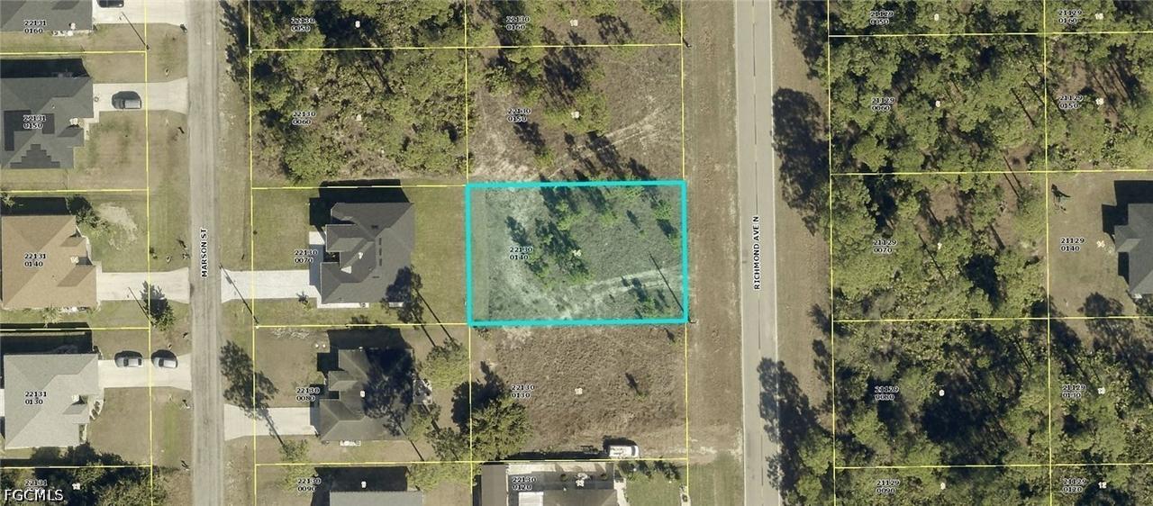 1821 Richmond Ave., Lehigh Acres, FL 33972