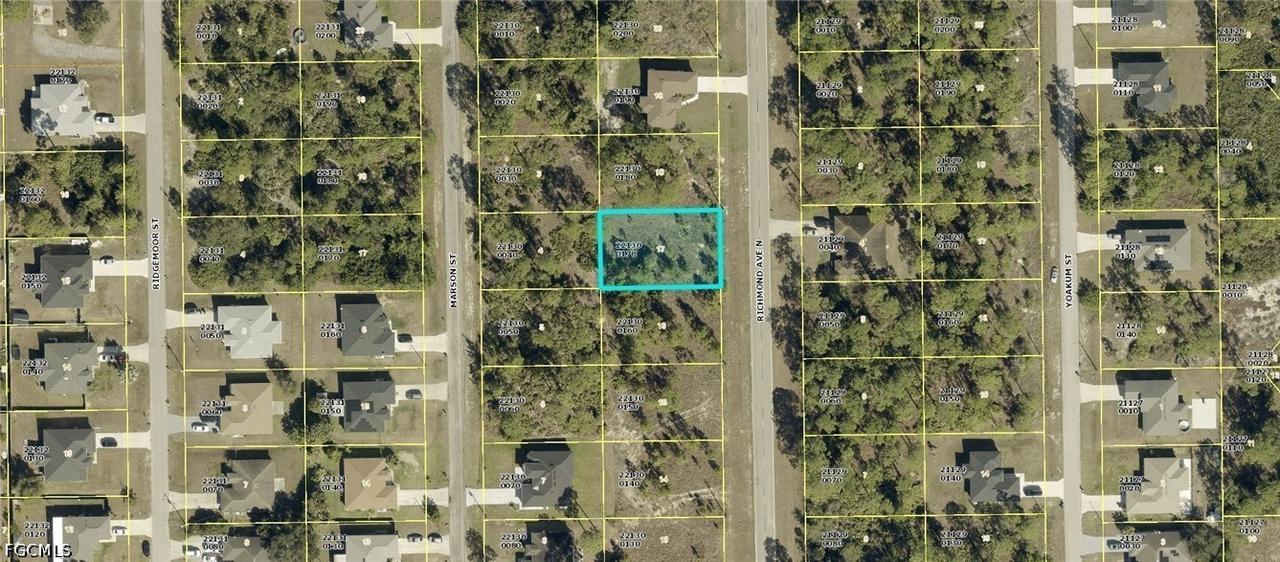 1827 Richmond Ave., Lehigh Acres, FL 33972