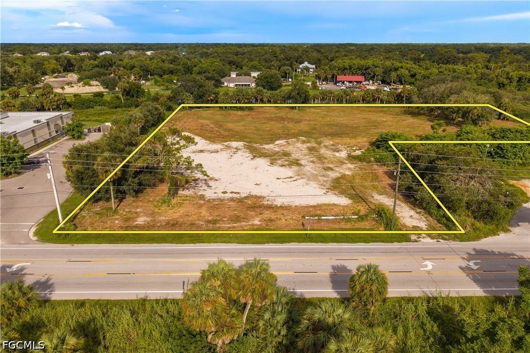 4901 Buckingham Rd., Fort Myers, FL 33905