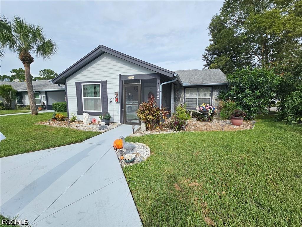 10426 Lakeport Ct., Lehigh Acres, FL 33936