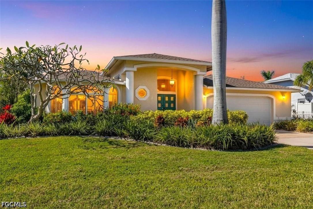3906 SE 20th Pl., Cape Coral, FL 33904