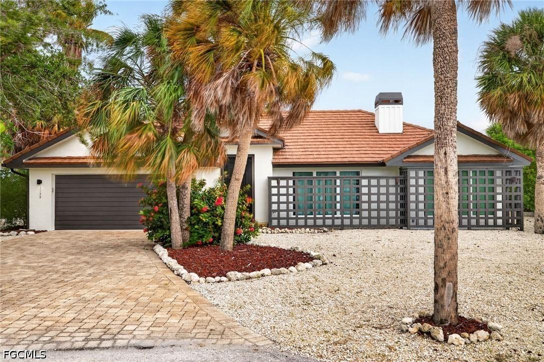 1339 Par View Dr., Sanibel, FL 33957