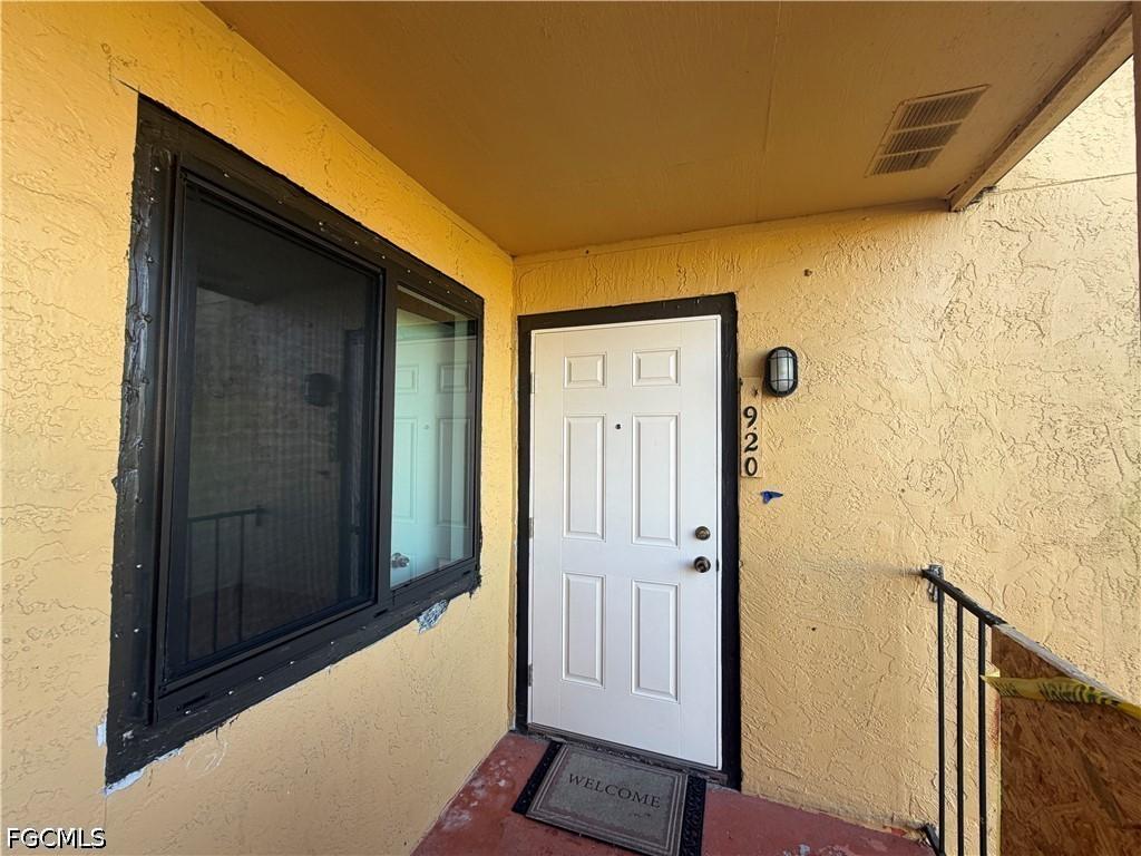 2925 Winkler Ave. #920, Fort Myers, FL 33916