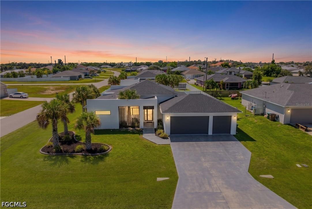 616 NW 2nd St., Cape Coral, FL 33993