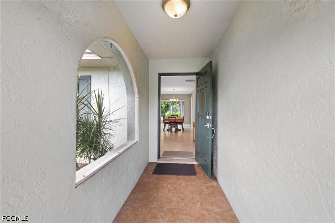 1403 SE 27th St., Cape Coral, FL 33904