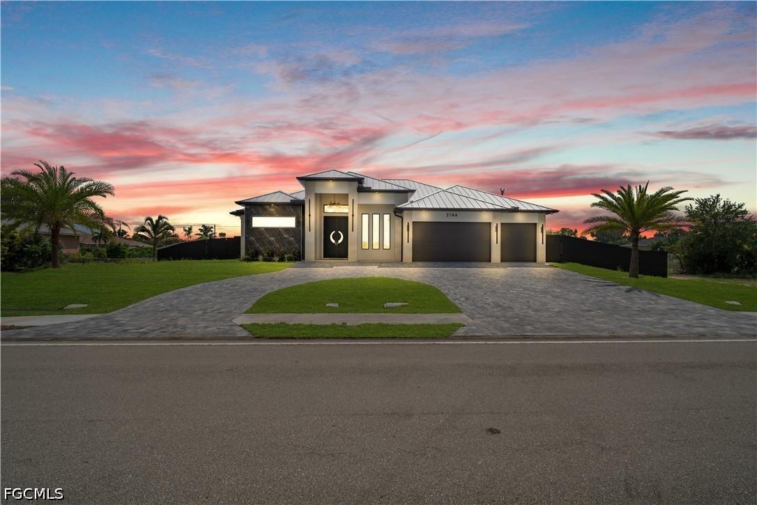 2704 Tropicana Pkwy., Cape Coral, FL 33993