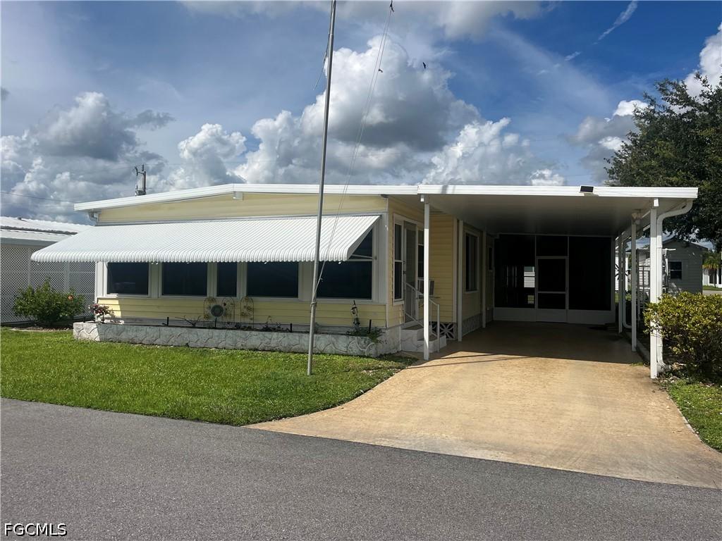 3499 Celestial Way, North Fort Myers, FL 33903