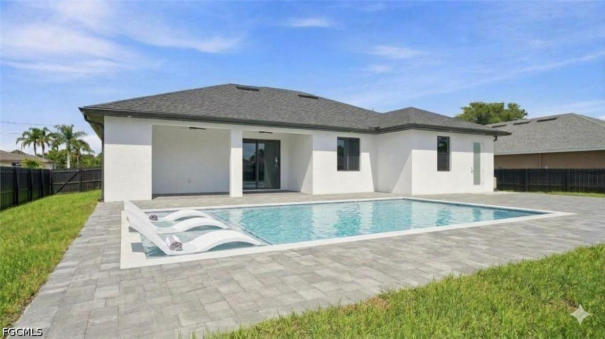 1118 Adeline Ave., Lehigh Acres, FL 33971