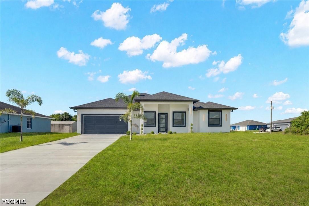 8030 Sherwood Cir., Labelle, FL 33935