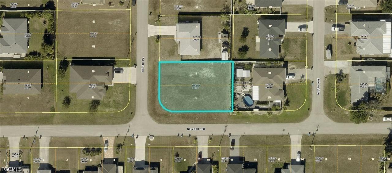 2021 NE 4th Pl., Cape Coral, FL 33909