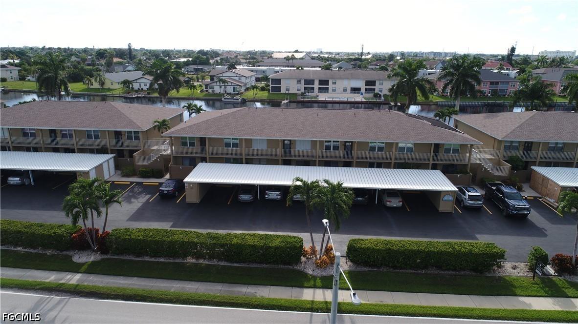 4417 Country Club Blvd. #B7, Cape Coral, FL 33904