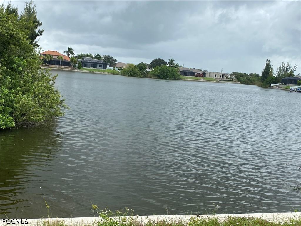 1321 NW 20th Ct., Cape Coral, FL 33993