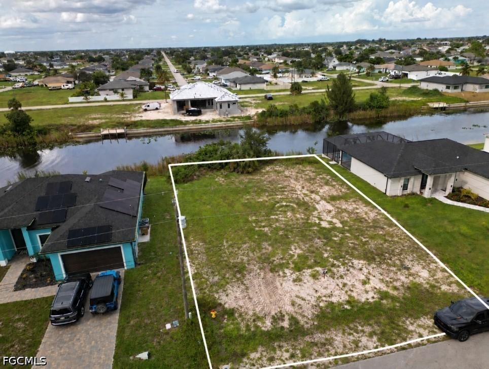 701 NW 8th Ter., Cape Coral, FL 33993