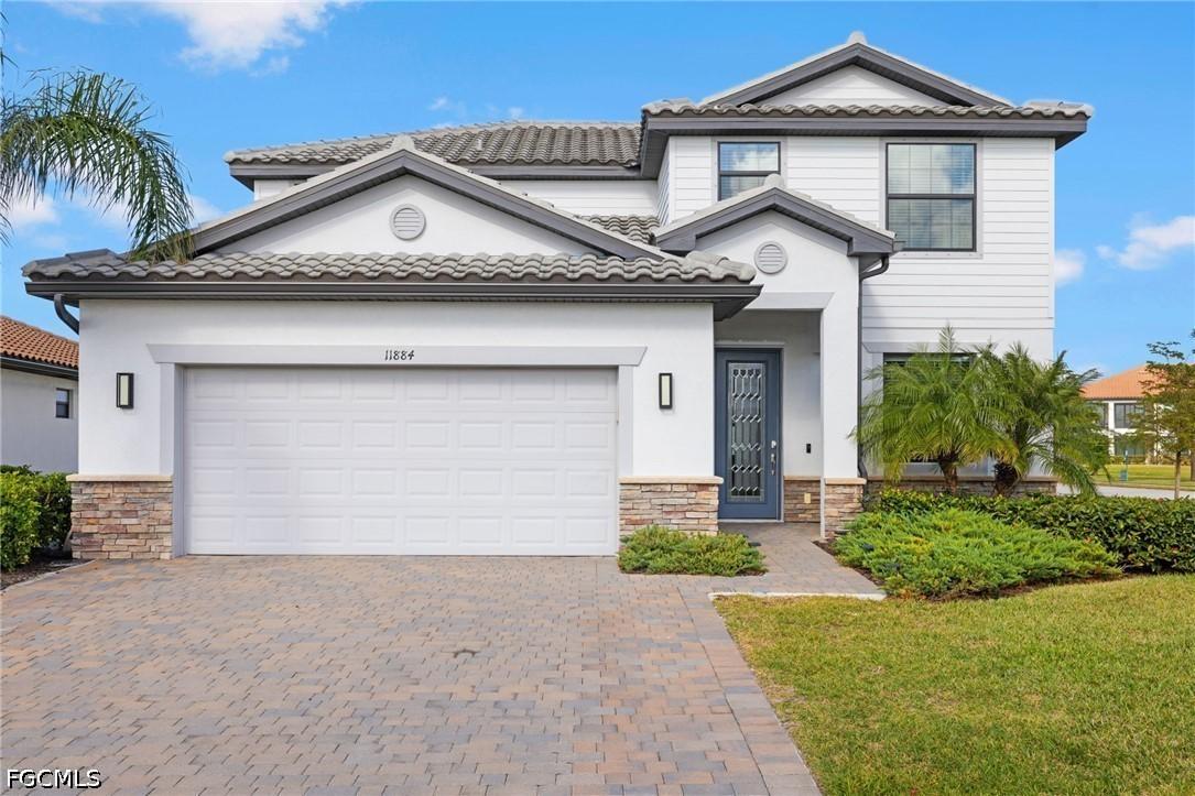 11884 Arbor Trace Dr., Fort Myers, FL 33913