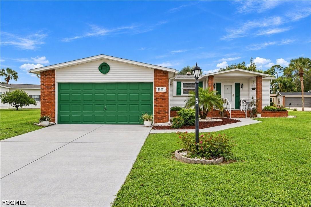 10071 Broken Woods Ct., North Fort Myers, FL 33903
