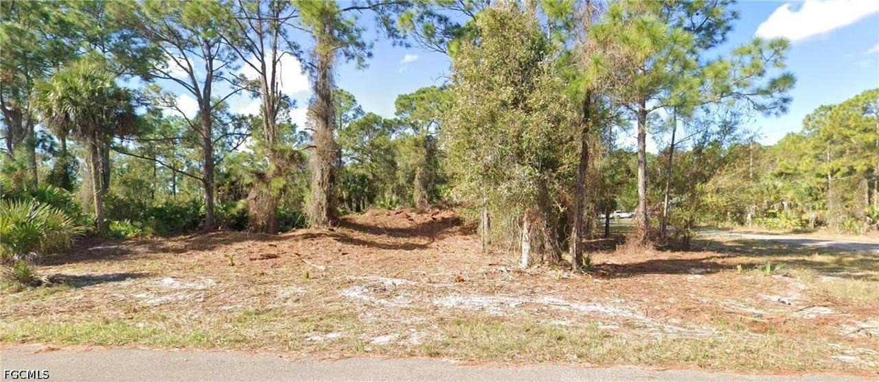 6017 Rita Ave., Lehigh Acres, FL 33971
