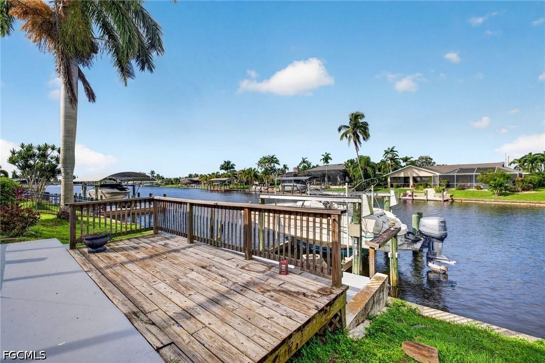 3754 SE 1st Pl., Cape Coral, FL 33904