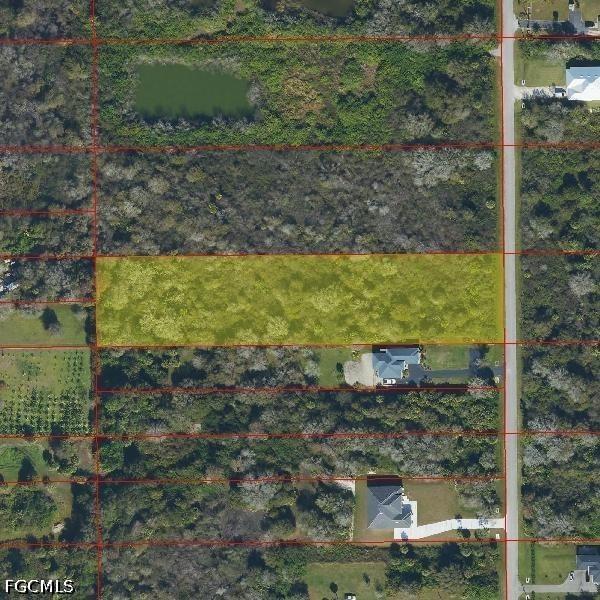 16th ST NE 16th St St., Naples, FL 34120