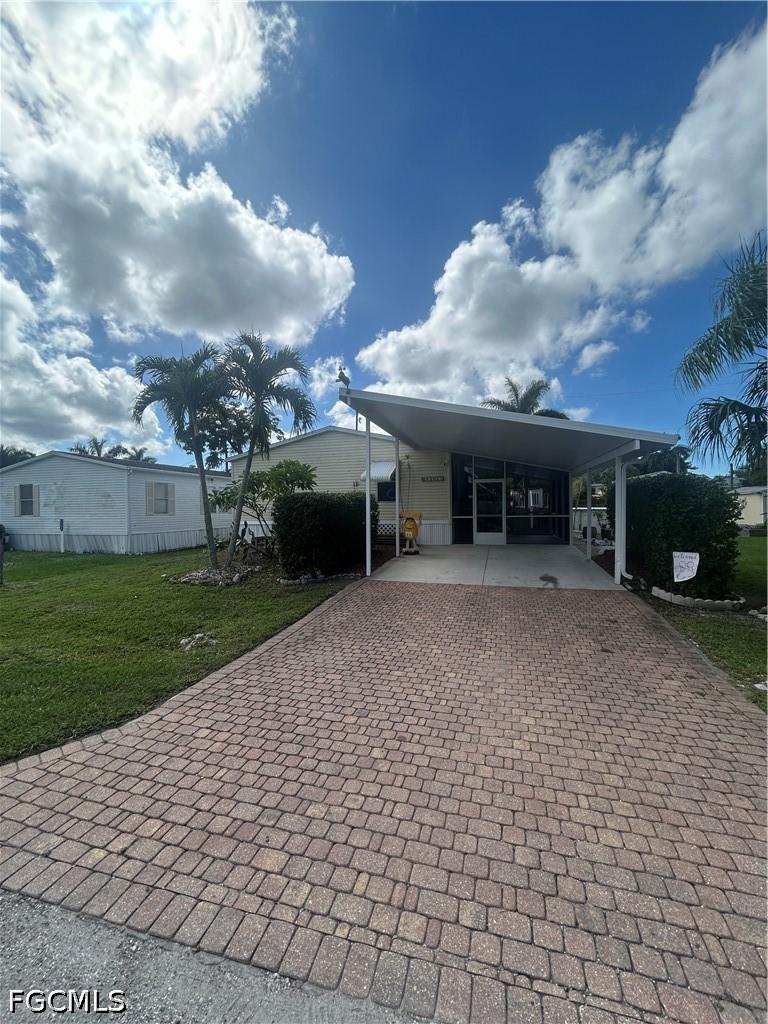 12921 Timothy Ln., Fort Myers, FL 33908