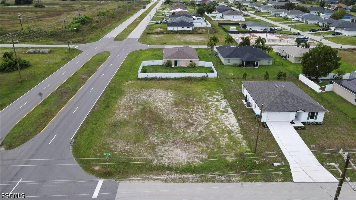 1600 NW 23rd Ter., Cape Coral, FL 33993