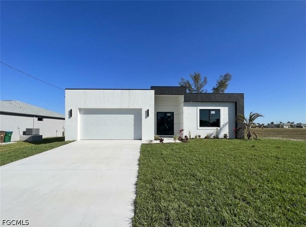 2113 NW 41st Ave., Cape Coral, FL 33993