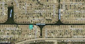 1925 NE 33rd Ter., Cape Coral, FL 33909