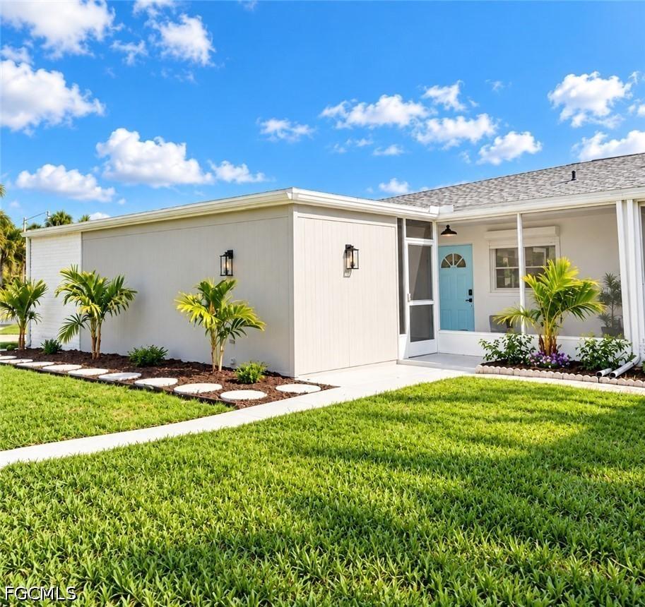 8381 Antigua Ct., Fort Myers, FL 33907