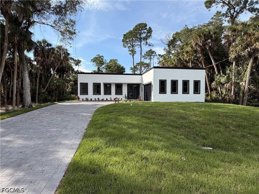 3721 Tareco St., Fort Myers, FL 33905
