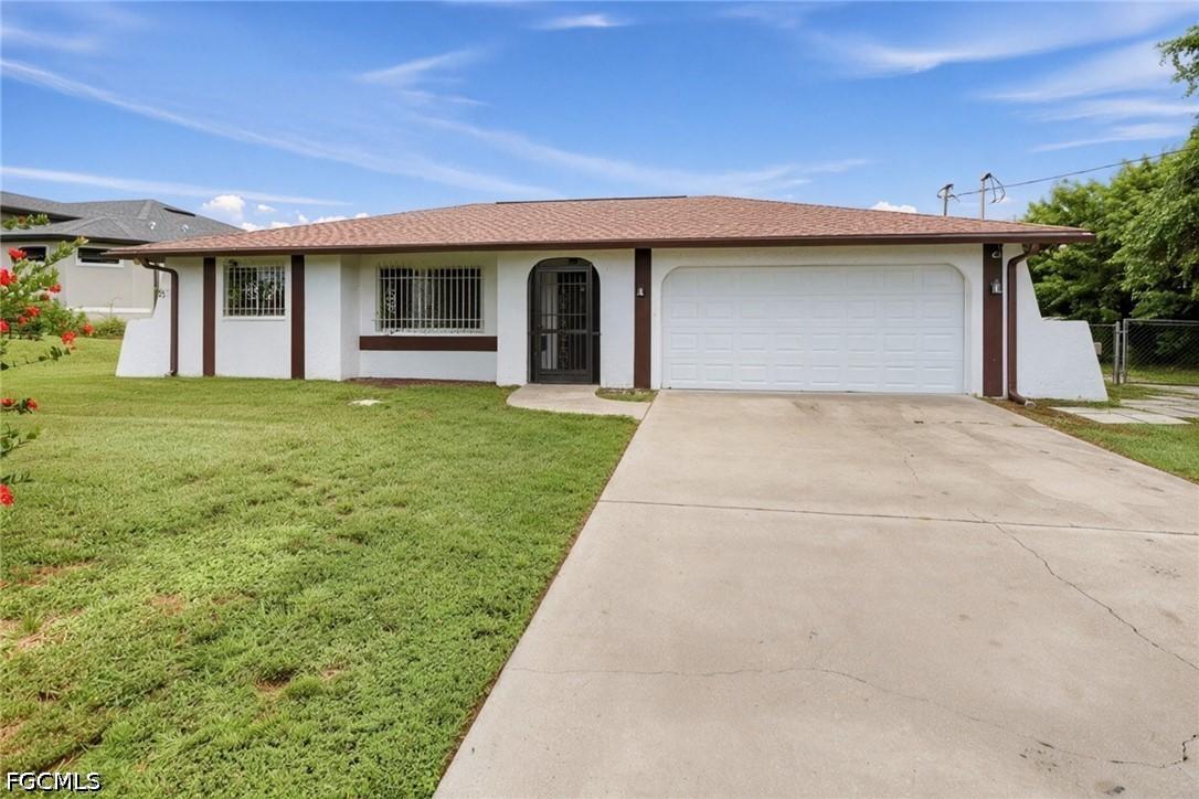 2407 NW 41st Ave., Cape Coral, FL 33993