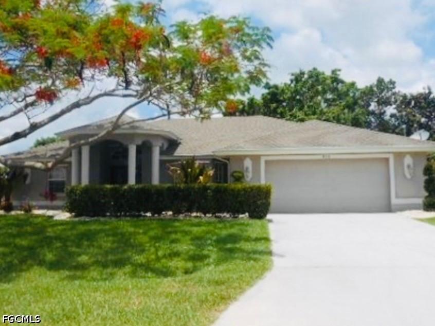 919 SE 18th Ter., Cape Coral, FL 33990