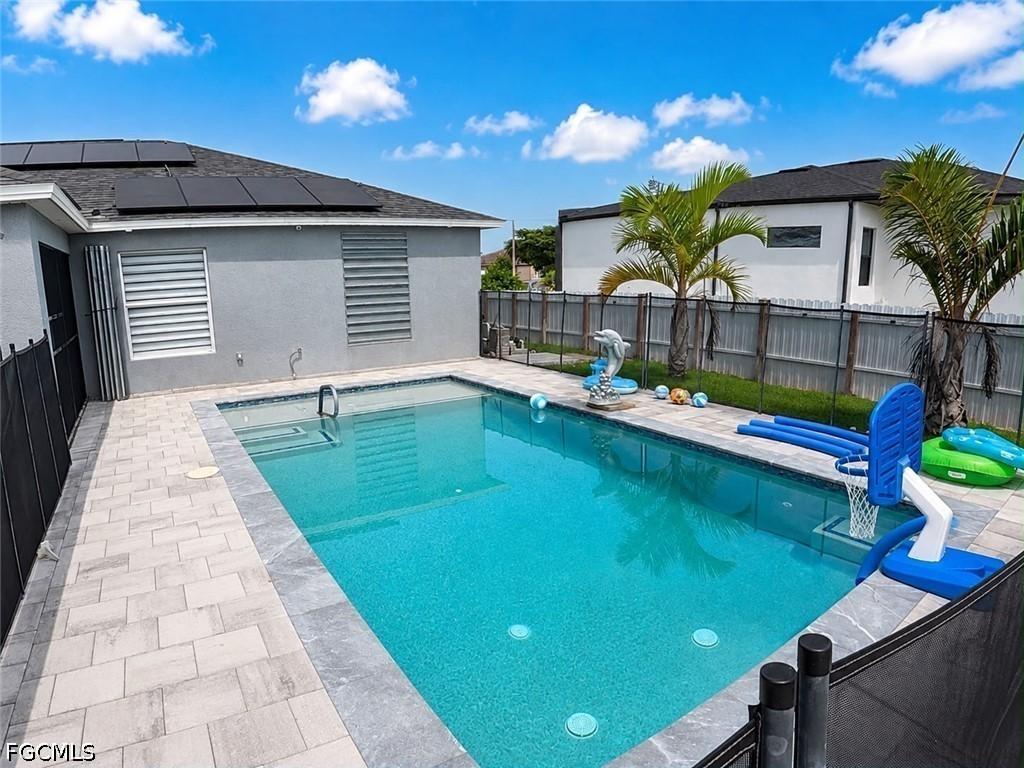 2224 NW 1st Pl., Cape Coral, FL 33993