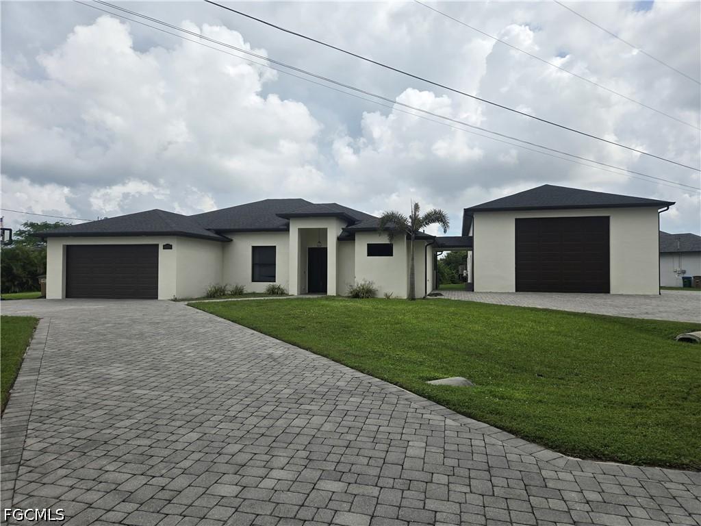 1005 SW 15th Pl., Cape Coral, FL 33991