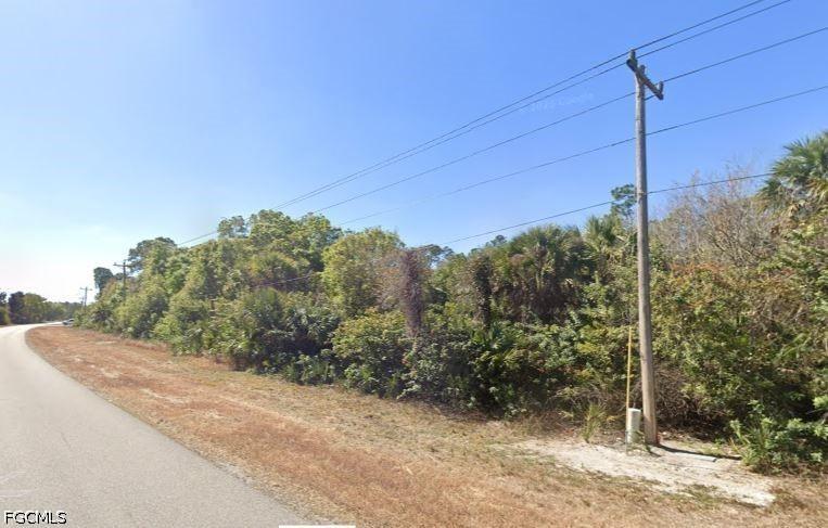 162 Mcarthur Blvd., Lehigh Acres, FL 33936