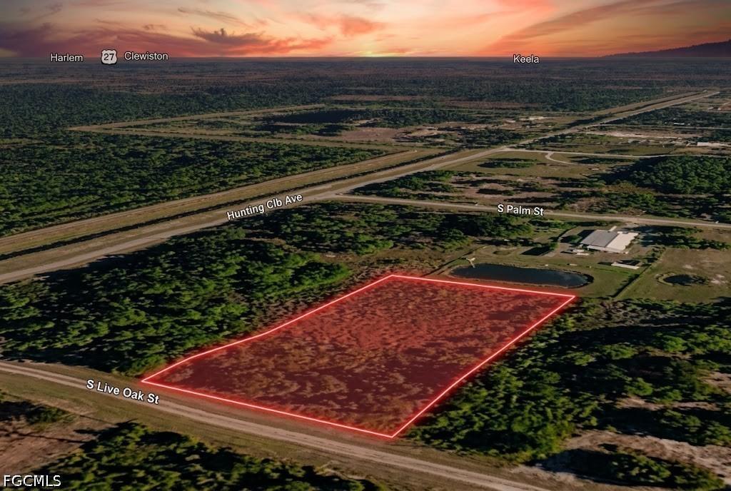 525 S Live Oak St., Montura Ranches, FL 33440