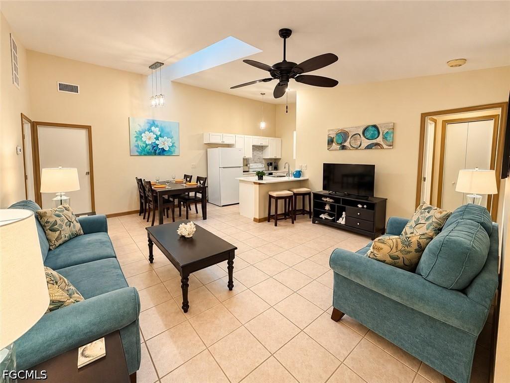 5120 SW Courtyards Ct. #89, Cape Coral, FL 33914
