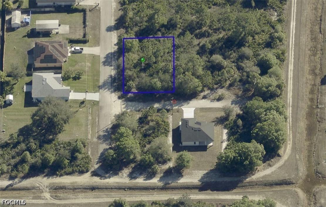 4630 Laura Ave., Lehigh Acres, FL 33971