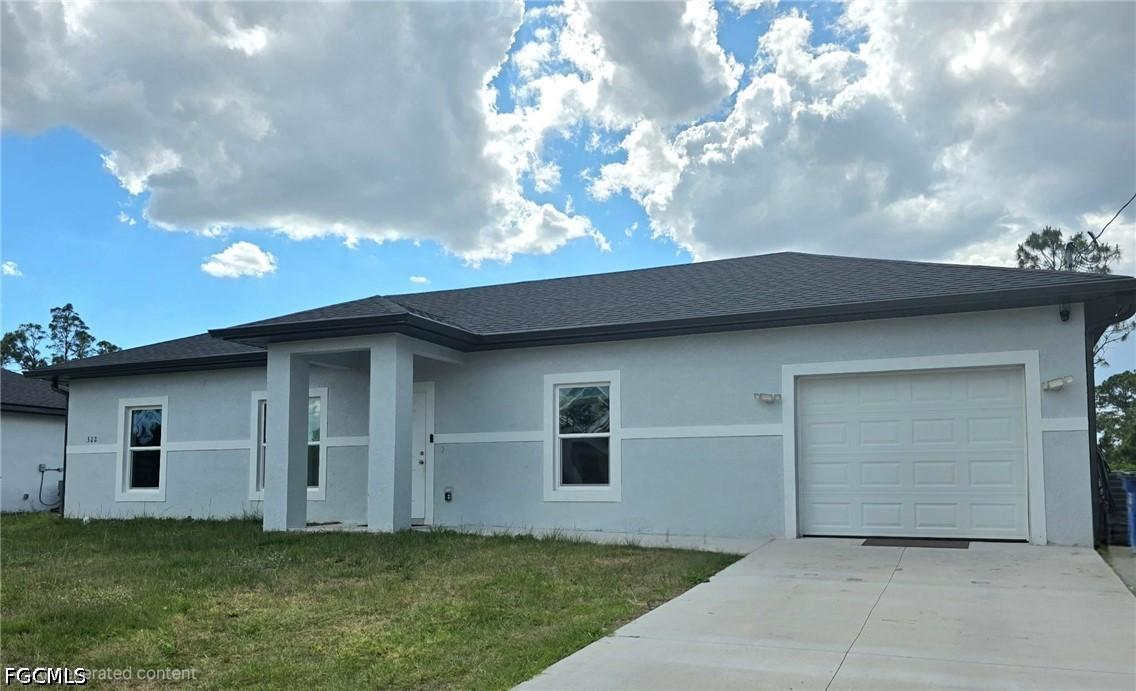 322 Mangonia Ave., Lehigh Acres, FL 33974