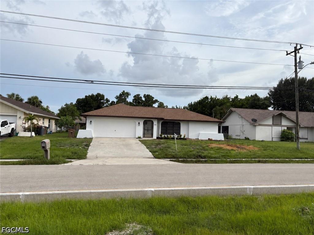 1804 Viscaya Pkwy., Cape Coral, FL 33990