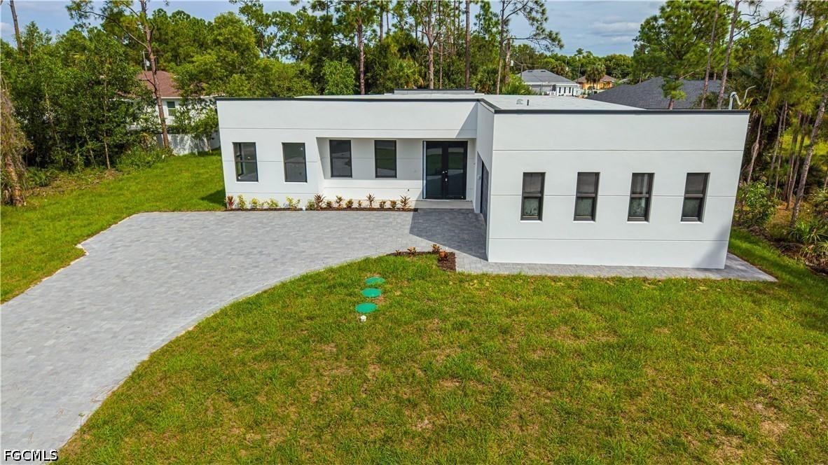 3416 26th St., Lehigh Acres, FL 33971