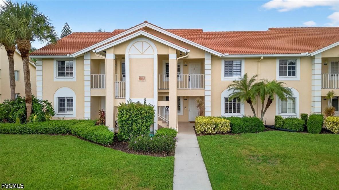 7761 Jewel Ln. #202, Naples, FL 34109
