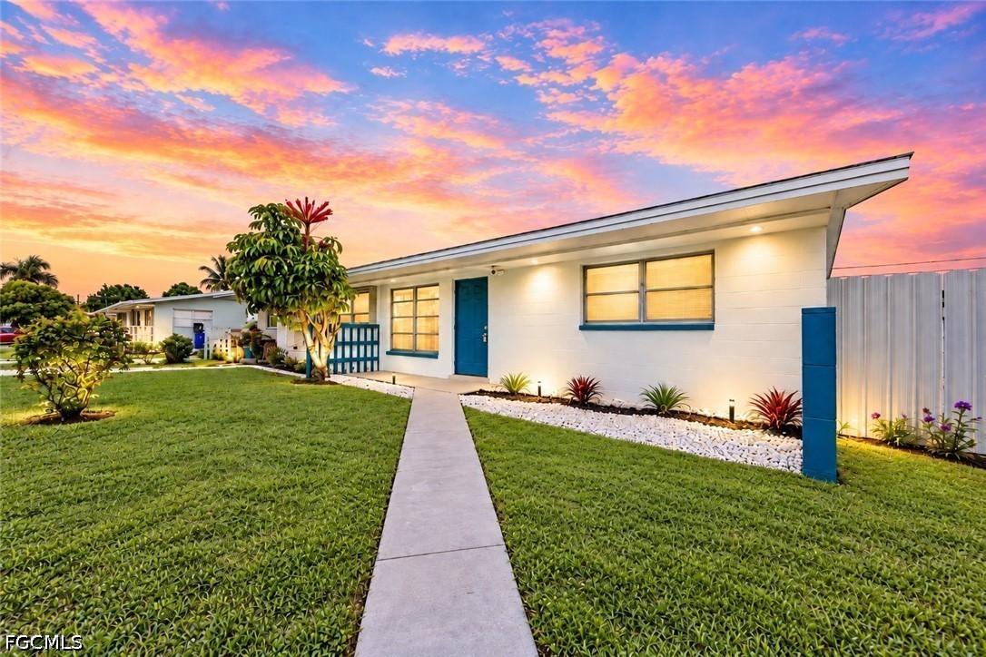1117 Vineyard St., Lehigh Acres, FL 33936