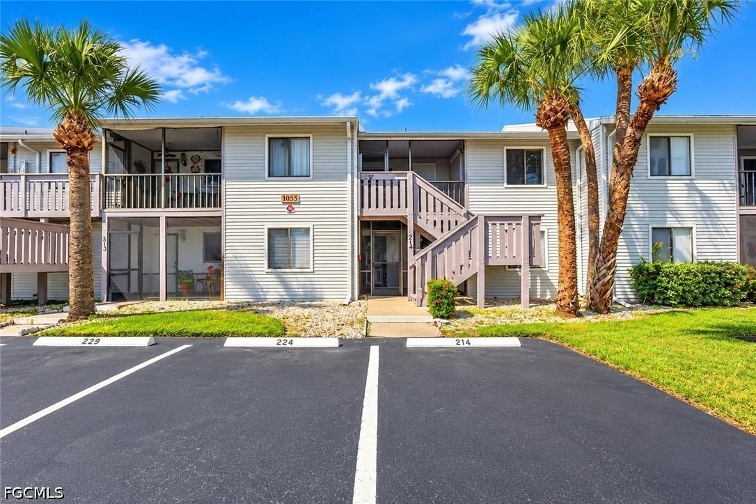 1055 Palm Ave. #214, North Fort Myers, FL 33903
