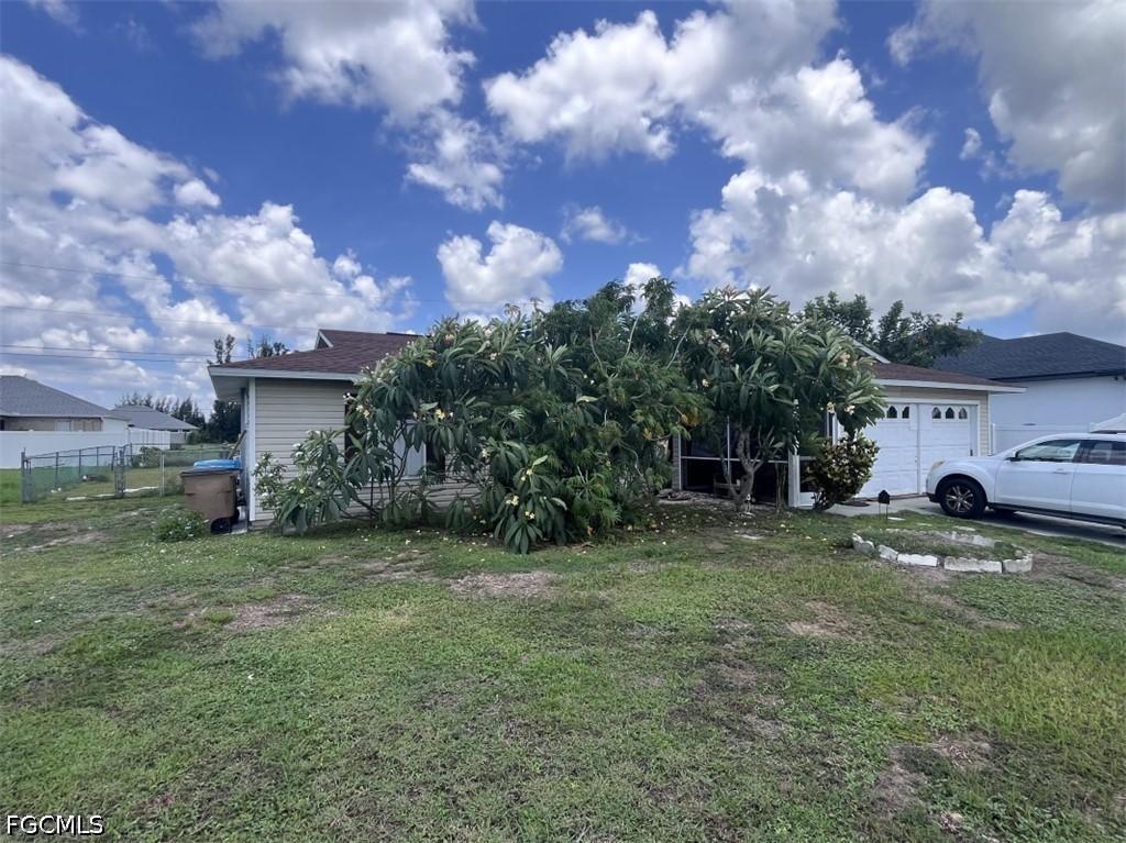 321 Tropicana Pkwy., Cape Coral, FL 33909