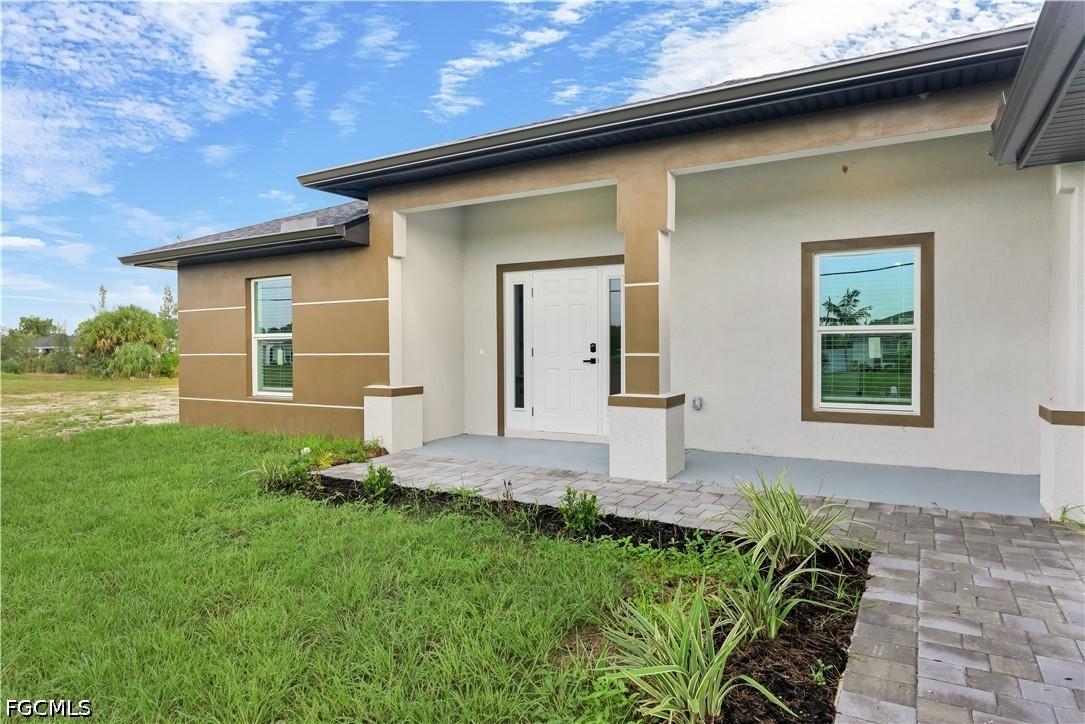 1619 NE 36th Ln., Cape Coral, FL 33909