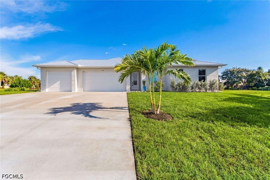 1265 Banjo Ct., Labelle, FL 33935