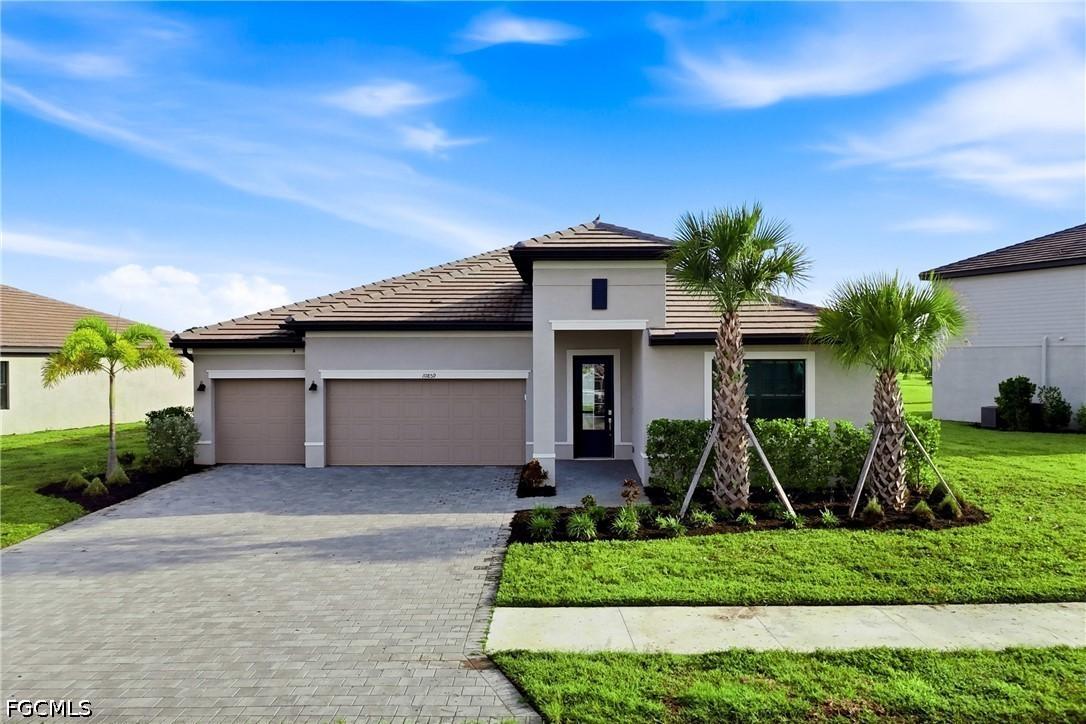 10859 Timber Creek Dr., Fort Myers, FL 33913