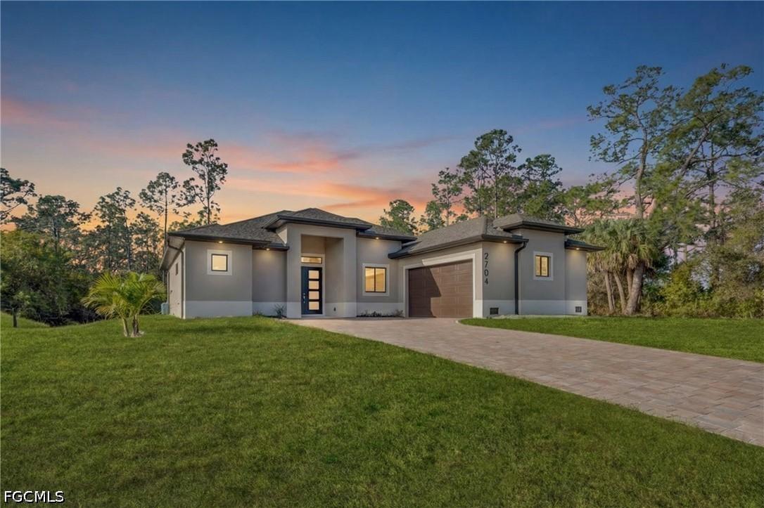 2704 E 15th St., Lehigh Acres, FL 33972